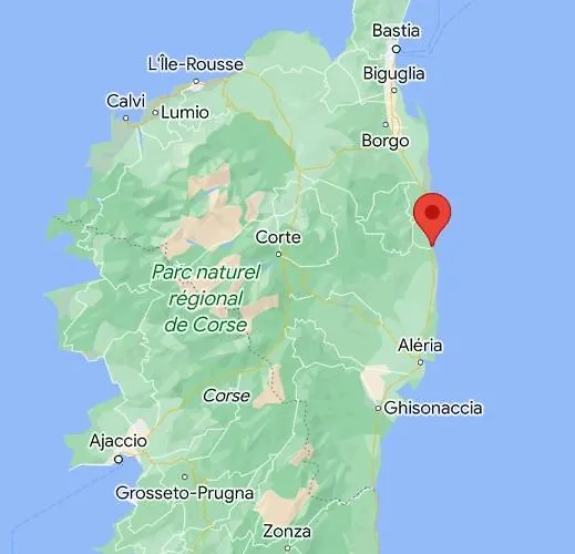 Climatisee A Nuciola Prunete Entre Mer, Montagne Et Piscine