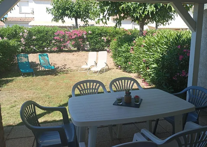 Climatisee A Nuciola Prunete Entre Mer, Montagne Et Piscine * Cervione