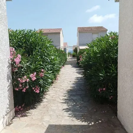 Climatisée A Nuciola Prunete Entre Mer, Montagne Et Piscine Сasa de vacaciones Cervione