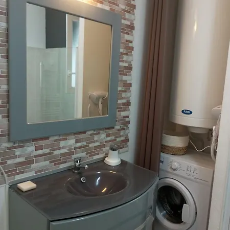 Climatisée A Nuciola Prunete Entre Mer, Montagne Et Piscine * Cervione