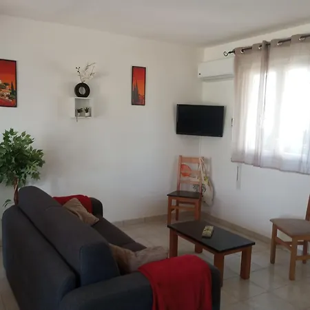 Climatisée A Nuciola Prunete Entre Mer, Montagne Et Piscine Сasa de vacaciones *