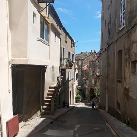 Climatisée A Nuciola Prunete Entre Mer, Montagne Et Piscine Cervione