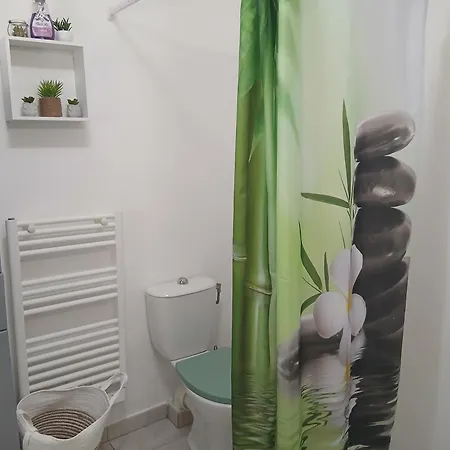 بيت للعطل Climatisee 4-6 Pers Avec Piscine, Terrasse & Jardin - 2 Min