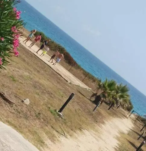 Climatisee A Nuciola Prunete Entre Mer, Montagne Et Piscine * Cervione
