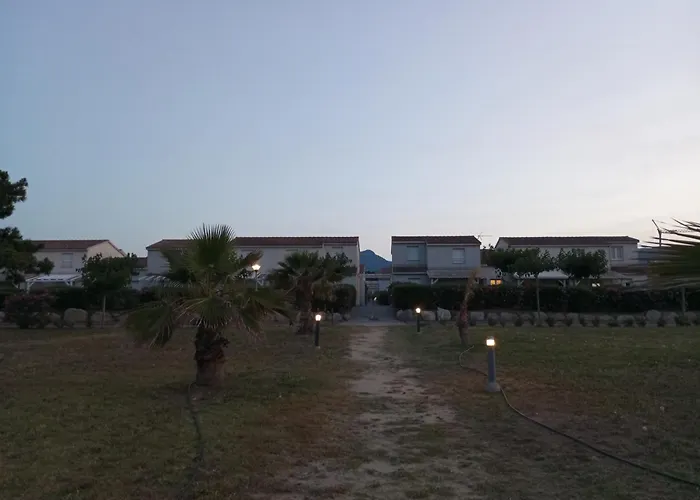 Climatisee A Nuciola Prunete Entre Mer, Montagne Et Piscine *