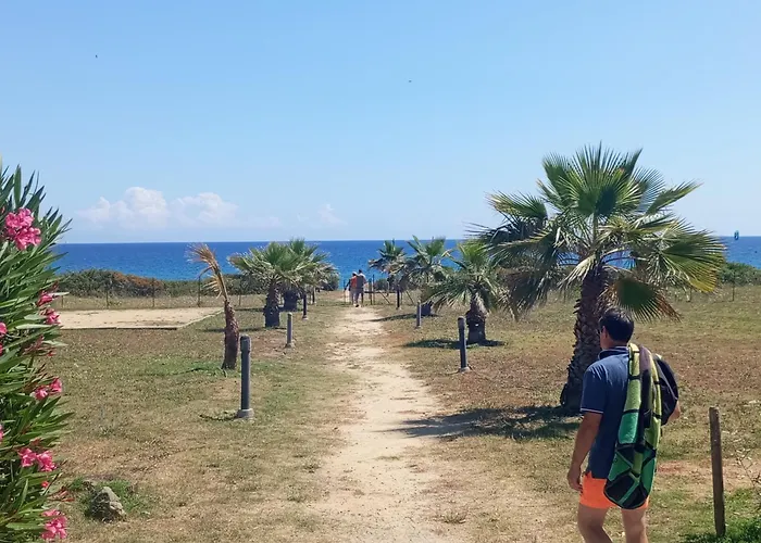 Climatisee A Nuciola Prunete Entre Mer, Montagne Et Piscine * Cervione